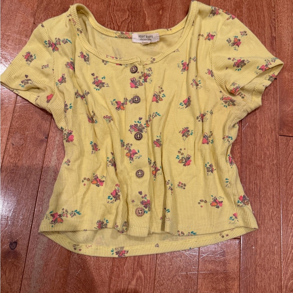Heart Hips Yellow Floral Top